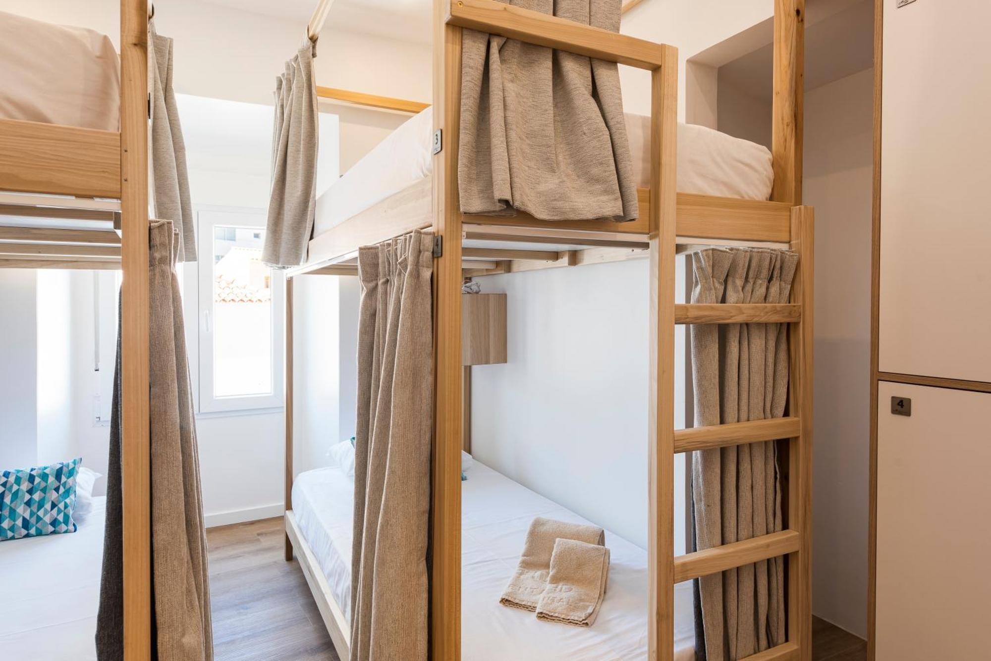 Bett im Frauenschlafsaal mit 4 Betten